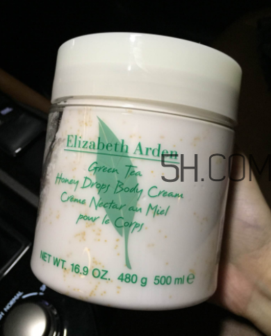 伊麗莎白雅頓身體乳怎么樣？伊麗莎白雅頓身體乳好用嗎？