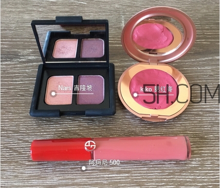 秋冬畫什么妝容好看_2017秋冬流行妝容畫法 秋冬畫什么妝容好看_2017秋冬流行妝容畫法