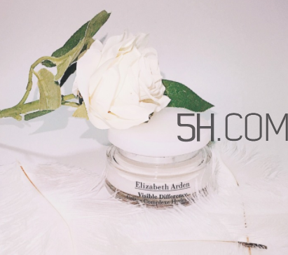 伊麗莎白雅頓復(fù)合霜怎么樣？伊麗莎白雅頓復(fù)合霜好用嗎？