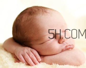 嬰兒晚上不睡覺(jué)的原因？嬰兒怎么護(hù)理？