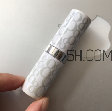 伊麗莎白雅頓經(jīng)典潤(rùn)澤唇膏多少錢(qián)_專(zhuān)柜價(jià)格 伊麗莎白雅頓經(jīng)典潤(rùn)澤唇膏多少錢(qián)_專(zhuān)柜價(jià)格