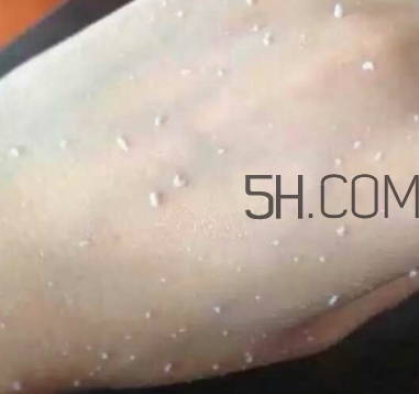 beauty buffet去角質(zhì)凝膠怎么用？