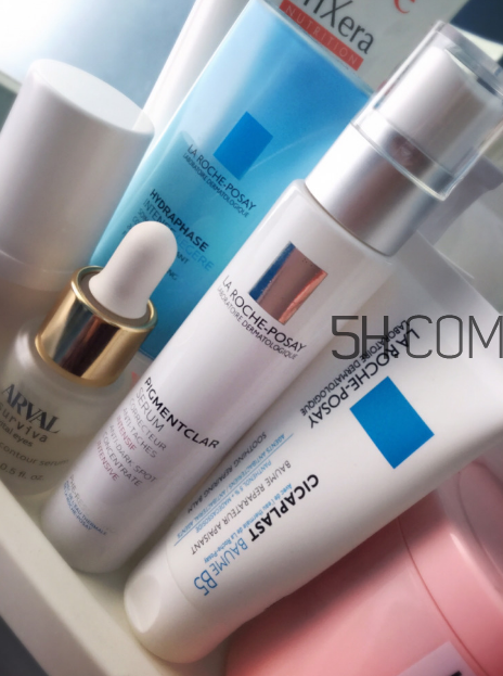 理膚泉三酸精華怎么樣？理膚泉三酸精華測評