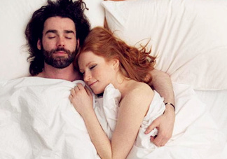 孕晚期同房有助于生產(chǎn)嗎？孕晚期同房對(duì)胎兒有影響嗎？