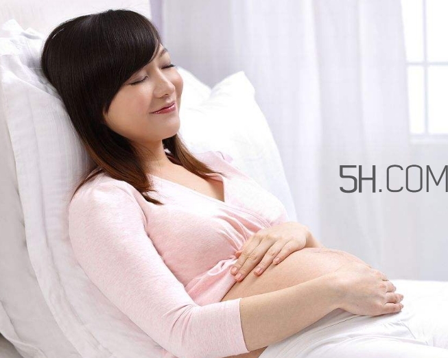 孕酮低吃什么藥？孕酮低吃黃體酮膠囊有用嗎？