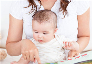 嬰兒發(fā)燒怎么辦？嬰兒身上有紅斑為什么？