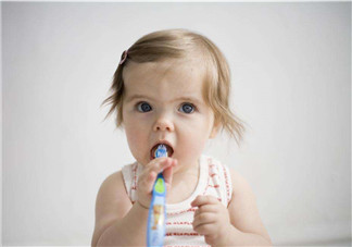 寶寶貧血怎么辦？寶寶說話結(jié)巴怎么辦？