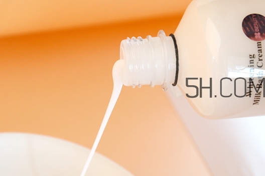 beauty buffet沐浴露怎么用？beauty buffet沐浴露使用心得