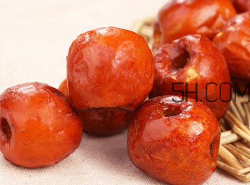 脆冬棗補(bǔ)血嗎 脆冬棗有營養(yǎng)嗎 脆冬棗補(bǔ)血嗎 脆冬棗有營養(yǎng)嗎