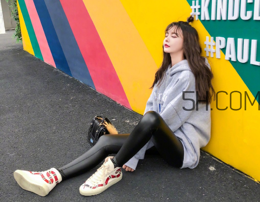 中耳炎是上火引起的嗎？中耳炎和喝酒有關(guān)系嗎？