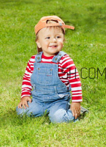 幼兒嘴巴長(zhǎng)泡疹怎么辦才好？小兒腦癱與發(fā)育遲緩一樣嗎？