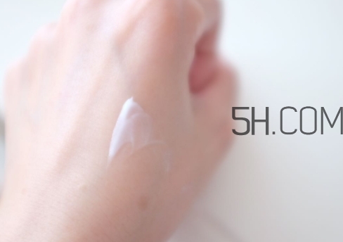 蘭芝眼霜生產日期 蘭芝眼霜保質期是多久