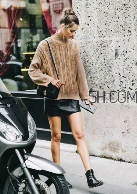 駝色毛衣怎么搭配？駝色毛衣搭配圖片