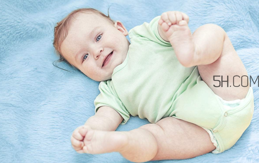 嬰兒濕疹癥狀有哪些？小孩手腳冰冷怎么辦？