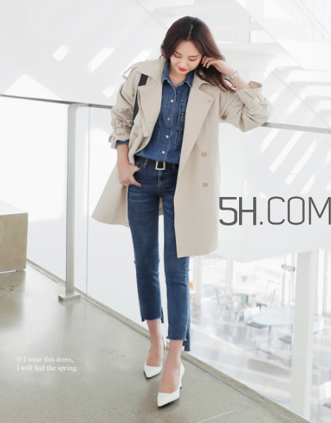 卡其色風(fēng)衣配什么鞋子？卡其色風(fēng)衣搭配鞋子圖片