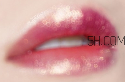 mac魅可人魚姬眼影真假 mac人魚姬眼影粉真假辨別 mac魅可人魚姬眼影真假 mac人魚姬眼影粉真假辨別