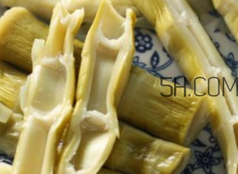 扁尖發(fā)紅還能吃嗎？扁尖什么人不能吃