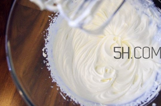 淡奶油能和面做饅頭嗎？淡奶油為什么打不發(fā)