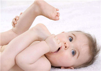 懷孕肚子痛正常嗎？懷孕三個月胎兒無胎心是怎么回事？