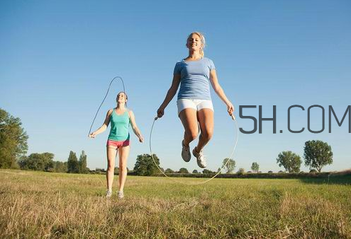 來月經(jīng)可以跳繩嗎？運動后可以喝酸奶嗎？