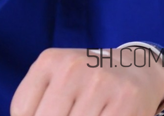 悅詩風(fēng)吟隔離乳怎么用？悅詩風(fēng)吟隔離乳色號怎么選？