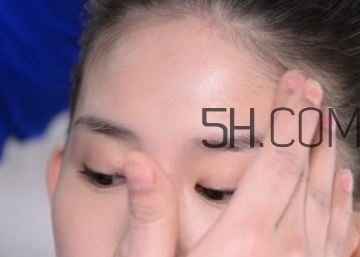 悅詩風(fēng)吟隔離乳怎么用？悅詩風(fēng)吟隔離乳色號怎么選？