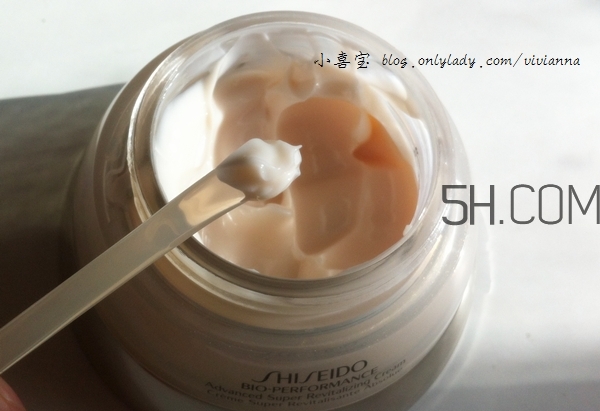 資生堂百優(yōu)面霜和雅詩蘭黛紅石榴面霜哪個好? 資生堂百優(yōu)面霜和雅詩蘭黛紅石榴面霜哪個好?