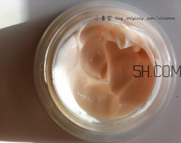 資生堂百優(yōu)面霜和雅詩蘭黛紅石榴面霜哪個好? 資生堂百優(yōu)面霜和雅詩蘭黛紅石榴面霜哪個好?