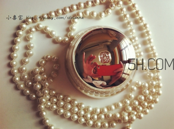 資生堂百優(yōu)面霜和雅詩蘭黛紅石榴面霜哪個好? 資生堂百優(yōu)面霜和雅詩蘭黛紅石榴面霜哪個好?