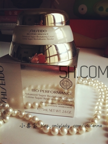 資生堂百優(yōu)面霜和雅詩蘭黛紅石榴面霜哪個好? 資生堂百優(yōu)面霜和雅詩蘭黛紅石榴面霜哪個好?