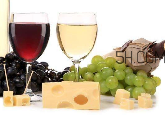 國產葡萄酒哪個牌子好？進口紅酒品牌排行榜