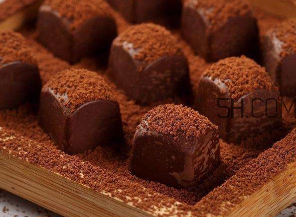 松露巧克力有松露嗎？松露巧克力有保質(zhì)期嗎