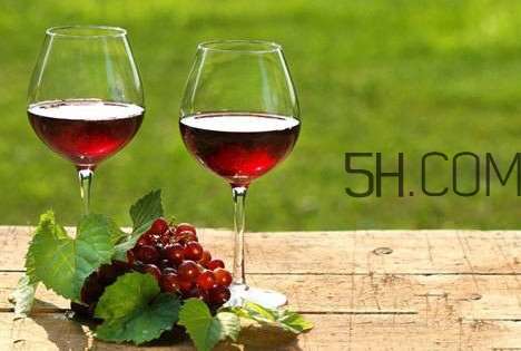 葡萄酒是不是時(shí)間越長(zhǎng)越好？葡萄酒是甜的嗎