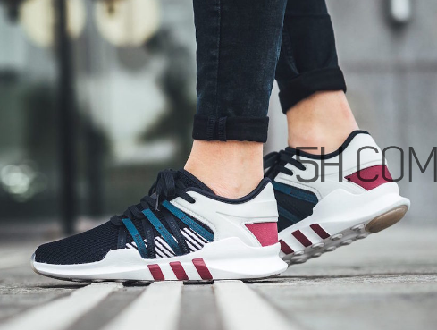 adidas eqt racing adv復(fù)古跑鞋在哪買？