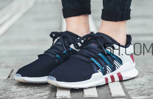adidas eqt racing adv復(fù)古跑鞋在哪買？