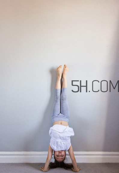 倒立有助于長高嗎？倒立時間多長為宜？