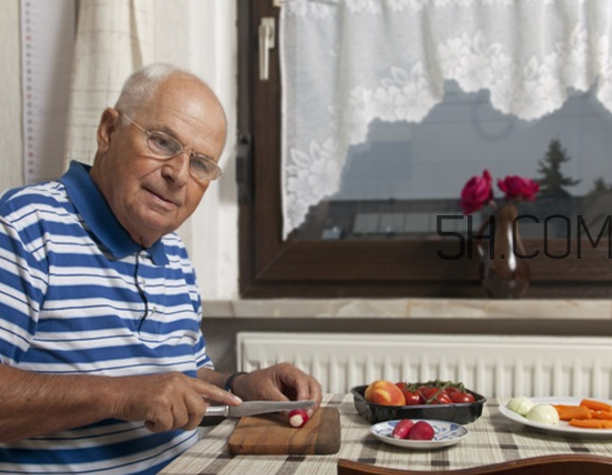 肺結(jié)核會(huì)傳染嗎？肺結(jié)核的痰是什么顏色的？