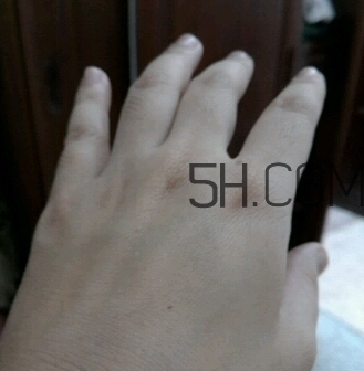 嬌韻詩黃金雙瓶真假 嬌韻詩黃金雙瓶真假辨別 嬌韻詩黃金雙瓶真假 嬌韻詩黃金雙瓶真假辨別