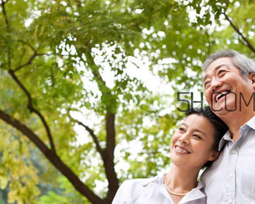 肺結(jié)核喝什么茶好得快？肺結(jié)核喝什么湯有營(yíng)養(yǎng)？