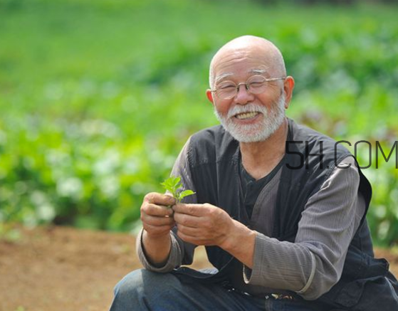 肺結(jié)核跟乙肝哪個嚴(yán)重？肺結(jié)核會轉(zhuǎn)化為肺癌嗎？