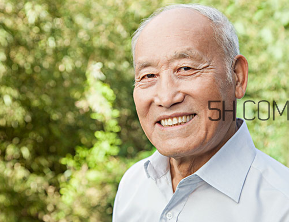 肺結(jié)核跟乙肝哪個嚴(yán)重？肺結(jié)核會轉(zhuǎn)化為肺癌嗎？