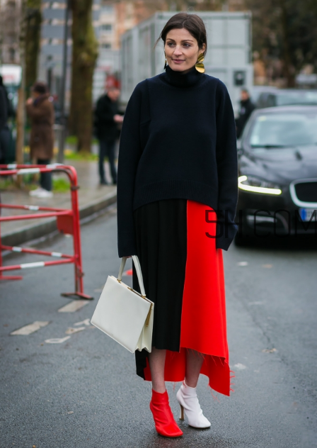 白色包包配什么衣服？白色包包怎么搭配？