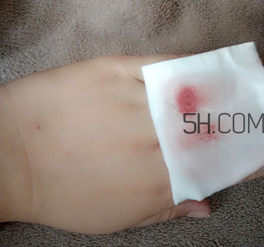 悅詩風(fēng)吟綠茶精萃保濕卸妝液怎么樣_好用嗎 悅詩風(fēng)吟綠茶精萃保濕卸妝液怎么樣_好用嗎