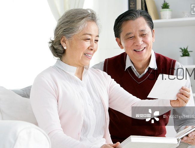 頸椎病會(huì)引起頭痛嗎？頸椎病會(huì)引起頭暈嗎？