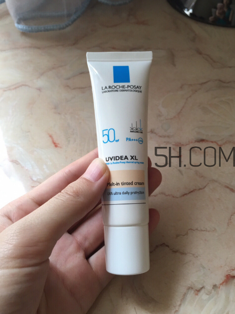 理膚泉每日防曬隔離乳怎么樣？理膚泉每日防曬隔離乳測評