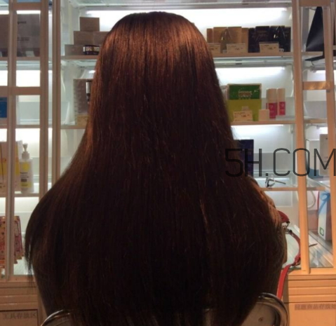 詩(shī)碧曼對(duì)白發(fā)有用嗎 詩(shī)碧曼白發(fā)變黑 詩(shī)碧曼對(duì)白發(fā)有用嗎 詩(shī)碧曼白發(fā)變黑