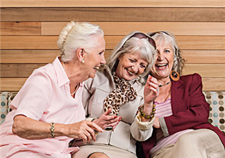 肺結(jié)核跟抽煙有關(guān)系嗎？肺結(jié)核跟艾滋有關(guān)系嗎？