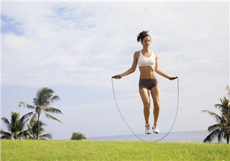 運(yùn)動(dòng)后多久才能吃東西？跳繩減肥的注意事項(xiàng)
