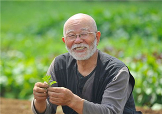 肺結(jié)核跟乙肝哪個嚴(yán)重？肺結(jié)核會轉(zhuǎn)化為肺癌嗎？