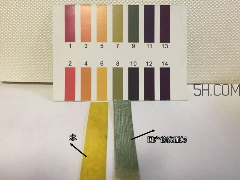 彼得羅夫娃娃臉面霜和嬌韻詩瘦臉精華哪個(gè)好? 彼得羅夫娃娃臉面霜和嬌韻詩瘦臉精華哪個(gè)好?